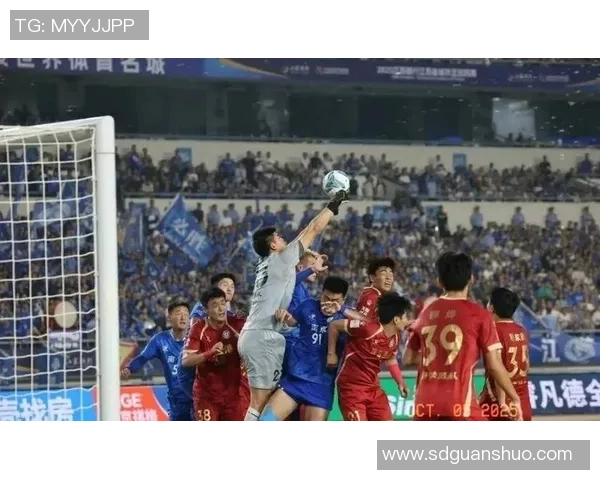 冯伯元遗憾无缘苏超决赛 感情深厚让他比踢中超更疲惫