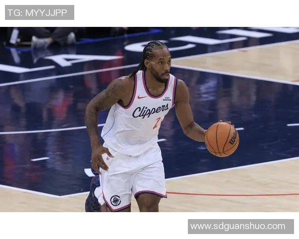 凯斯勒全面爆发内外统治全场高效砍下22分9板4助2断4帽展现超进化实力