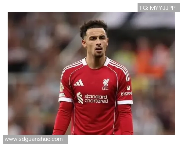 柯蒂斯琼斯创欧冠单场传球纪录 完成98次向前传球助利物浦攻势如潮 柯蒂斯琼斯创欧冠单场传球纪录 完成98次向前传球助利物浦攻势如潮